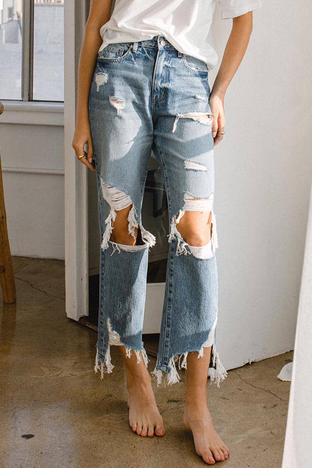 SUPER HIGH RISE DISTRESSED ANKLE STRAIGHT JEANS F4557